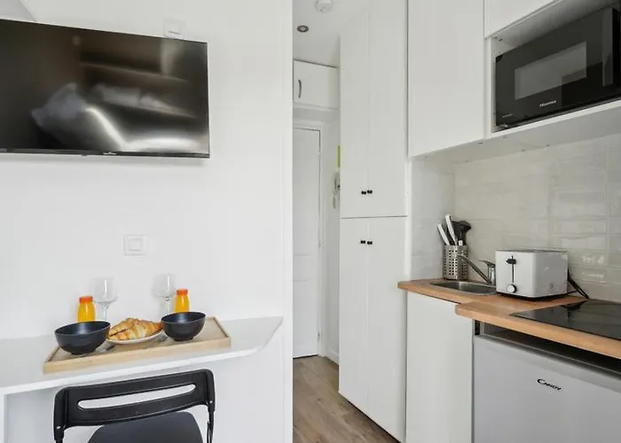 505 Mozart 2 - Cosy In 16th *