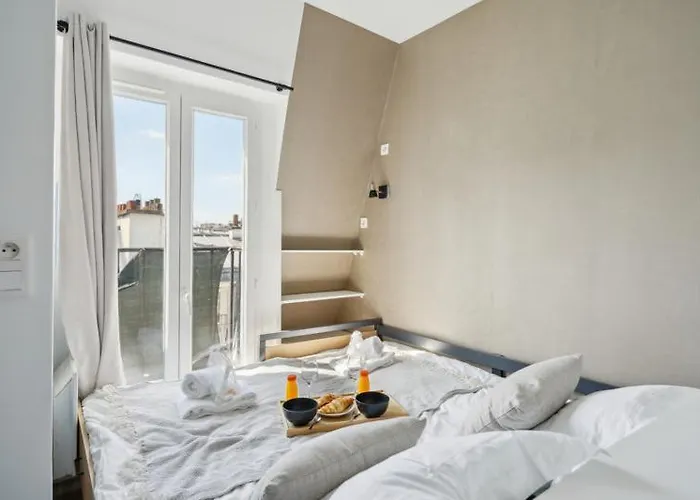 505 Mozart 2 - Cosy In 16th *