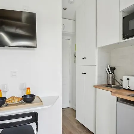 505 Mozart 2 - Cosy In 16th *